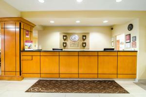 El lobby o recepción de Comfort Suites Innsbrook - Short Pump