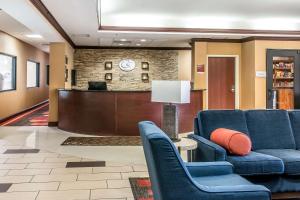 Кът за сядане в Comfort Suites South Bend Near Casino