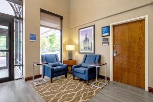 Area soggiorno di Comfort Inn Indianapolis North - Carmel