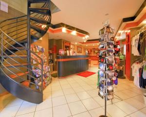 Foto de la galeria de Econo Lodge at the Falls North a Niagara Falls