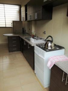 Dapur atau dapur kecil di C&R apartments