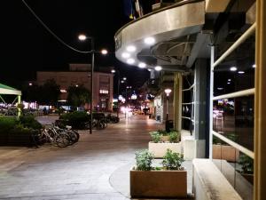 Het gebouw waarin het hotel zich bevindt