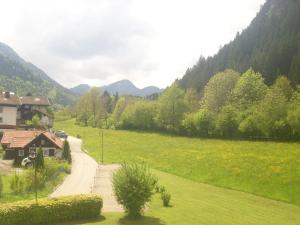 Peisaj natural din apropierea acestui aparthotel