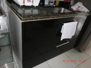 Una cocina o kitchenette en Porto Tropical Residence