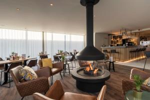 En restaurant eller et spisested på PREMIER SUITES Antwerp