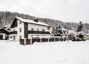 Villa Górska Ski & Bike žiemą