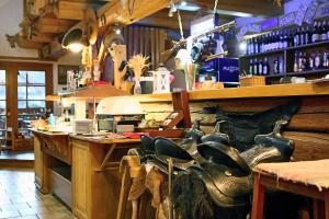 Gallery image of Steak Restaurant Penzion Country Saloon in Klatovy