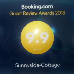 Chứng chỉ, giải thưởng, bảng hiệu hoặc các tài liệu khác trưng bày tại SunnySide-Cottage