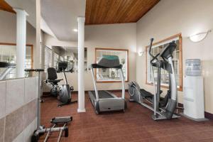 Centrul de fitness și/sau facilități de fitness de la Ramada by Wyndham Elizabethtown