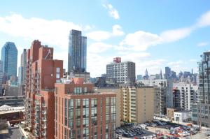 Uma visão geral de Queens ou uma vista da cidade tirada do hotel