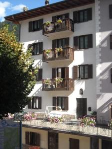 A balcony or terrace at Appartamenti Donini Marco