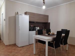 A cozinha ou cozinha compacta de Smart Choice Home