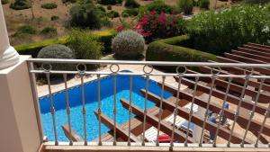 Bild i bildgalleri på Lovely Burgau villa just 3 mins walk from beach i Budens