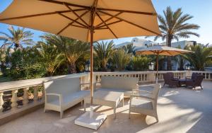 A balcony or terrace at Cesar Thalasso