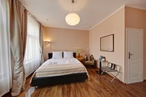 Voodi või voodid majutusasutuse Jagiellonska 3 ApartHotel - Deluxe Rooms with King Beds, City Center, Free Wifi! toas