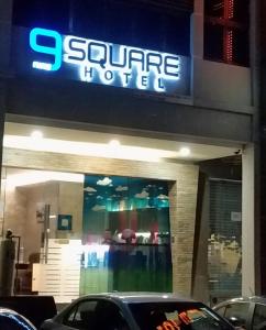 Certifikat, nagrada, logo ili neki drugi dokument izložen u objektu 9 Square Hotel - Subang