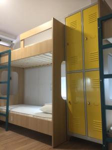 Gulta vai gultas numurā naktsmītnē Loutraki Hostel