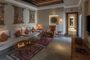 Seating area sa The Chedi Al Bait, Sharjah