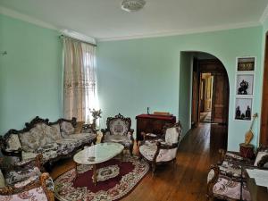 A seating area at Shorena's House