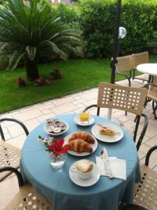 Zdjęcie z galerii obiektu Hotel Mare Azzurro w mieście Terracina