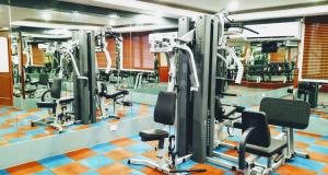 Posilňovňa alebo fitness centrum v ubytovaní Regency Madurai by GRT Hotels