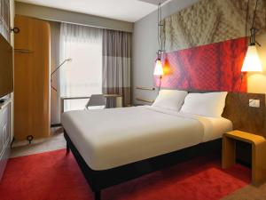 ibis Jerusalem city Center - An AccorHotels Brand में एक कमरे में एक या कई बेड