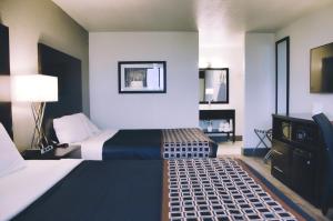 تلفاز و/أو أجهزة ترفيهية في Hotel Monreale Express International Drive Orlando