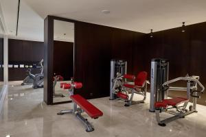 The fitness centre and/or fitness facilities at Hotel Fernando III