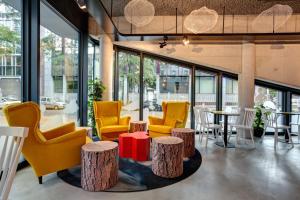 Seating area sa MEININGER Hotel Bruxelles Gare du Midi