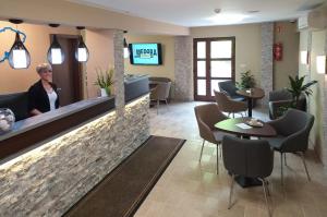 טלויזיה ו/או מרכז בידור ב-MeDoRa Park - Hotel MeDoRa***