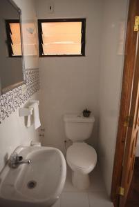 Un baño de Casa Los Jazmines