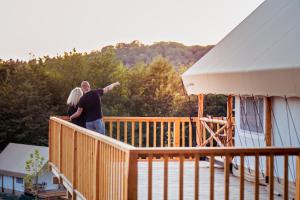 Balcó o terrassa a ForRest Glamping