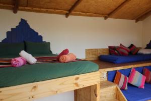 תמונה מהגלריה של Colibrí Eco Lodge & Camping בלה פאס