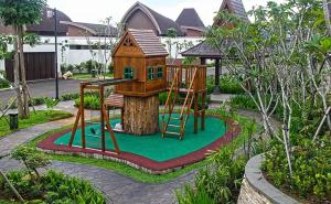 Area permainan anak di Vimala Hills Resort Cozy Villa Puncak Gadog Bogor