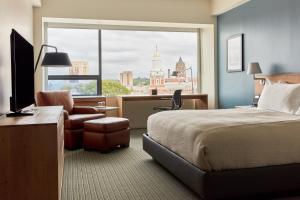 Krevet ili kreveti u jedinici u objektu The Study at Yale, Study Hotels