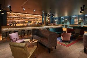 O lounge ou bar de Hotel MIO by AMANO