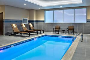 Piscina de la sau aproape de Hyatt Place Grand Rapids Downtown