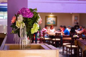 Un restaurante u otro lugar para comer en Hotel Tapachula