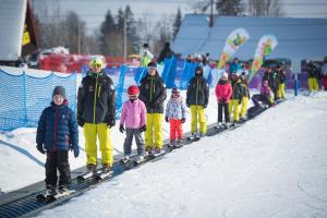 Oaspeți care stau la Chalupa Chalet Strachan