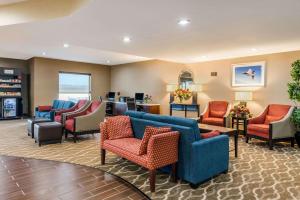 Istumisnurk majutusasutuses Comfort Suites Dayton-Wright Patterson