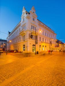 The building in which a szállodákat is located