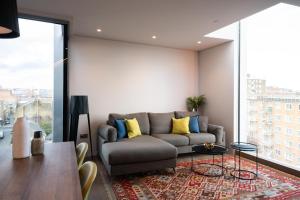 Un lugar para sentarse en Mirabilis Apartments - Bayham Place