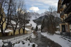 Pogled na planinu ili pogled na planinu iz apartmana