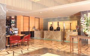 Khu vực sảnh/lễ tân tại Radisson Blu Hotel Chennai City Centre