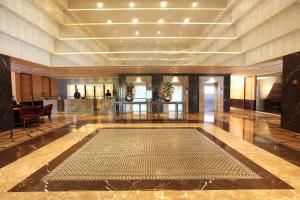 Khu vực sảnh/lễ tân tại Radisson Blu Hotel Chennai City Centre