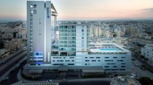 Piscine de l'établissement Radisson Blu Hotel, Larnaca ou située à proximité