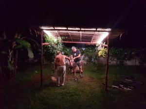 Hóspedes ficando em Les HIBISCUS