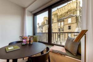 Балкон или тераса в Wilde Aparthotels Edinburgh Grassmarket