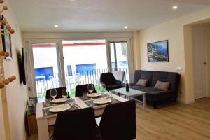 Seating area sa Apartment in Salou next to the beach for families,WIFI