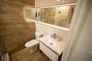 Un baño de Smart Apartments in Kyiv Center